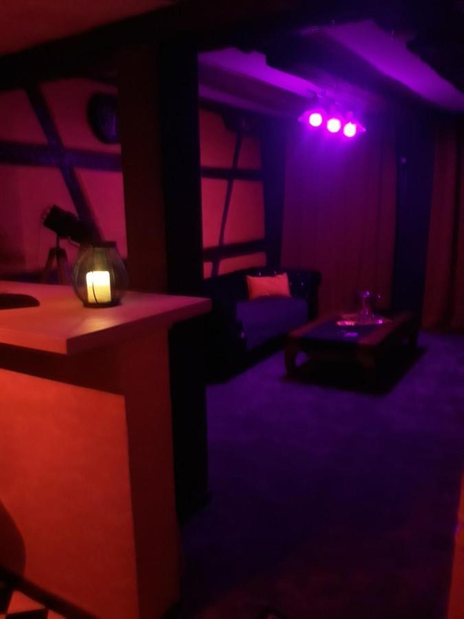 Love Room Le Rouge Et Noir Барр Екстер'єр фото