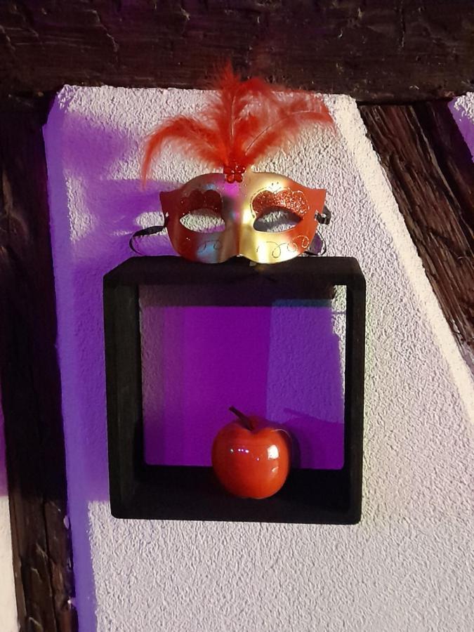 Love Room Le Rouge Et Noir Барр Екстер'єр фото