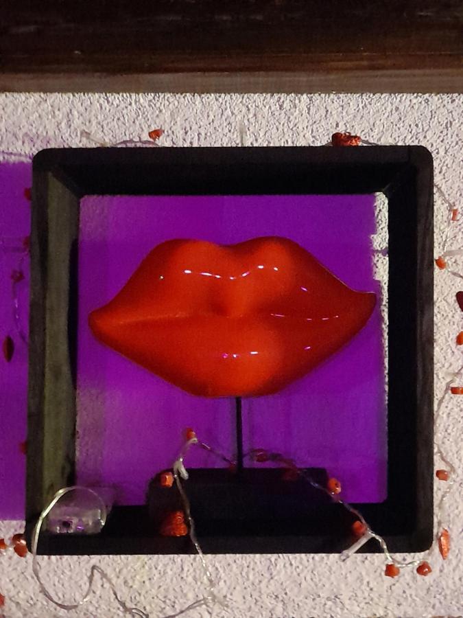 Love Room Le Rouge Et Noir Барр Екстер'єр фото