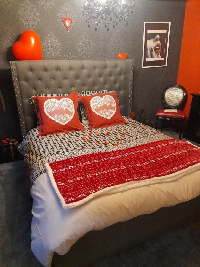 Love Room Le Rouge Et Noir Барр Екстер'єр фото