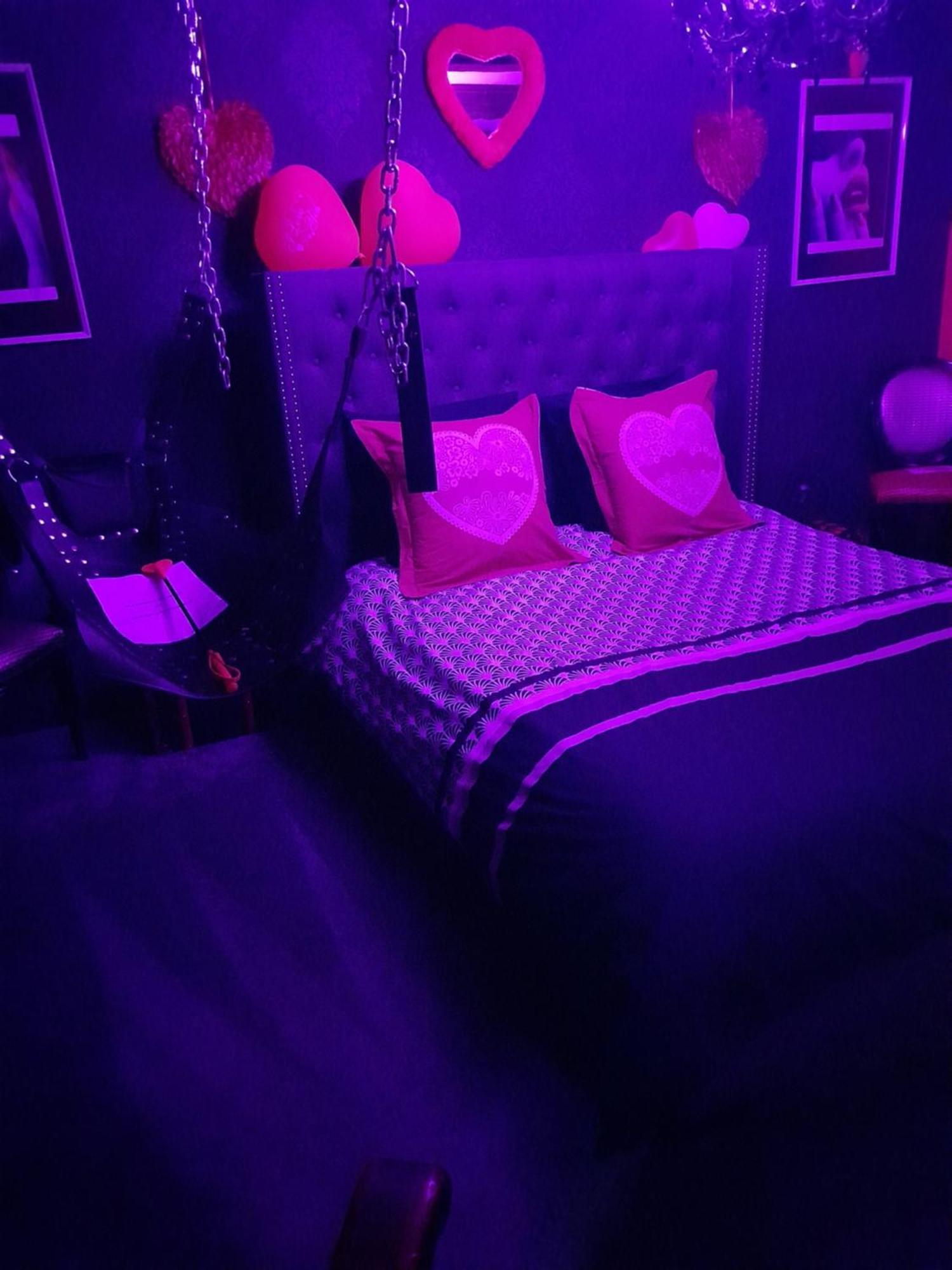 Love Room Le Rouge Et Noir Барр Екстер'єр фото