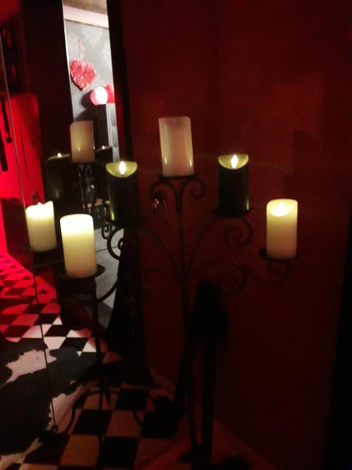 Love Room Le Rouge Et Noir Барр Екстер'єр фото